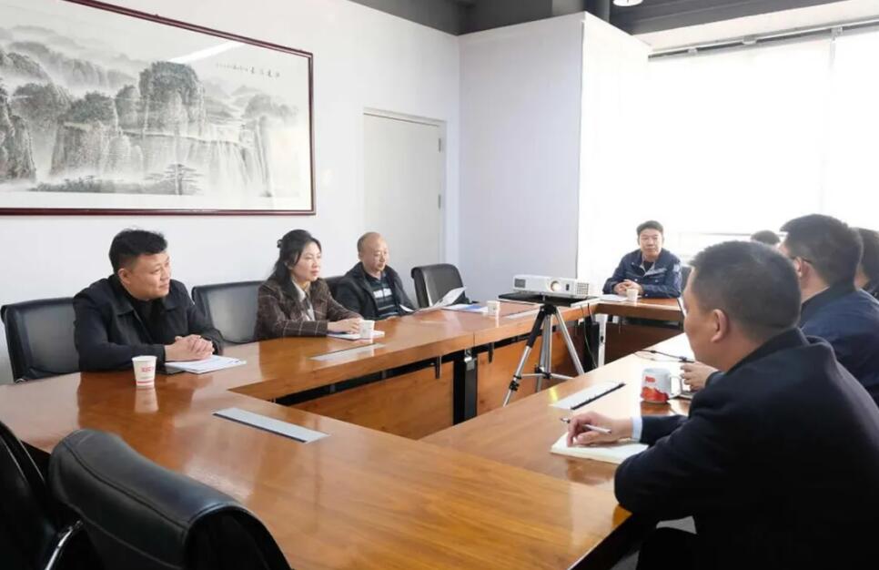 西馳電氣攜手老電工，戰略合作，共謀發展！(圖3)