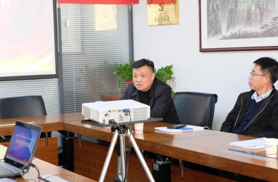 西馳電氣攜手老電工，戰略合作，共謀發展！(圖5)